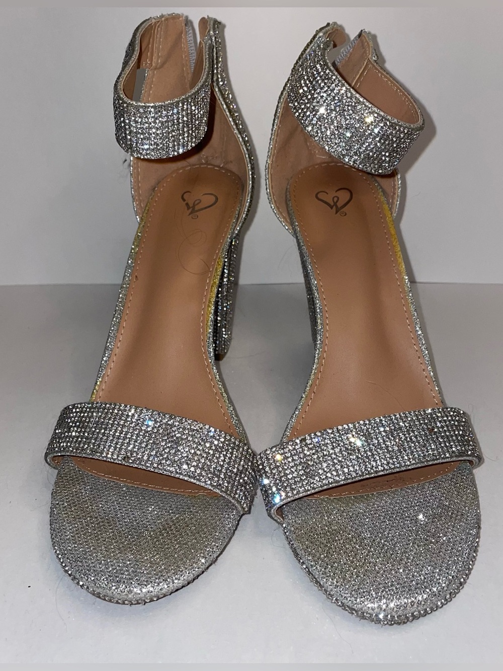 Windsor Bling Silver 10 Elegant Shimmer Bedazzled Zip Back Heels